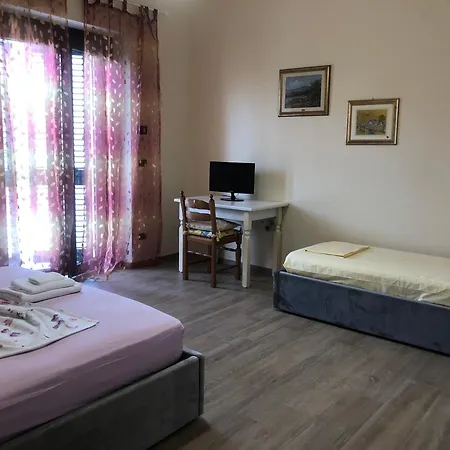 Stanze Private In Guest house *