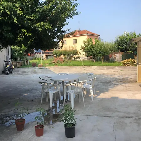 Stanze Private In *