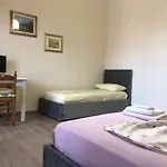 Stanze Private In *