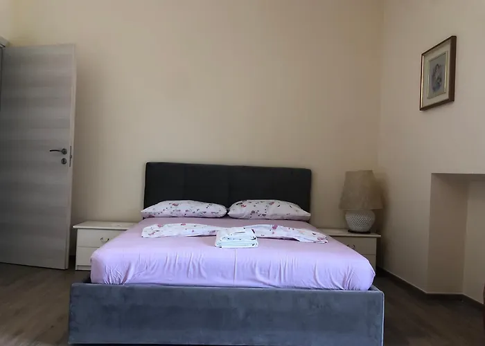 Stanze Private In *